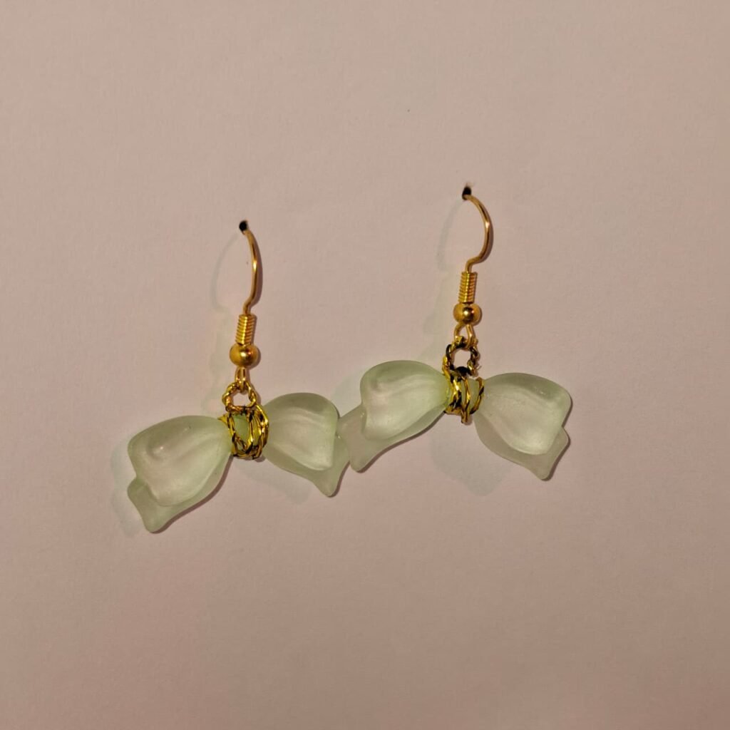 Bow Earrings- Green